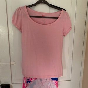 Silk blend Lilly Pulitzer soft pink ss top EUC